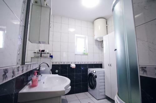 Apartment Mimoza 4
