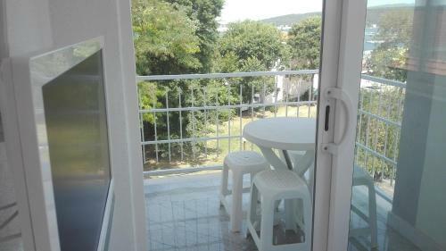 House Danica Apartments & Rooms