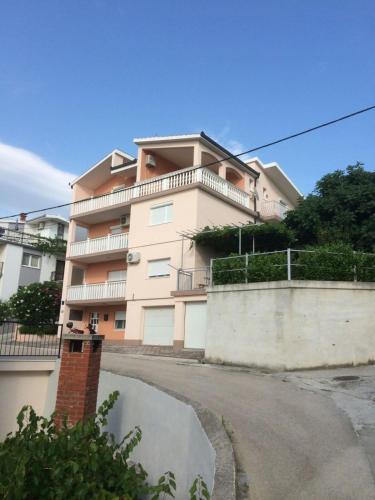 Apartments Juri?i?