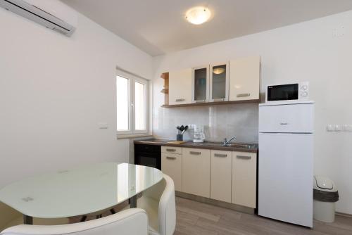 Apartments Robi