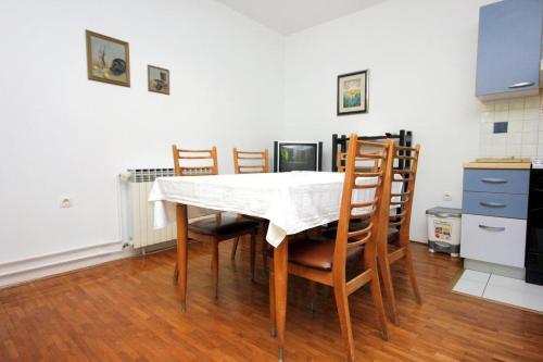 Apartments With A Parking Space Novalja (pag) - 9327