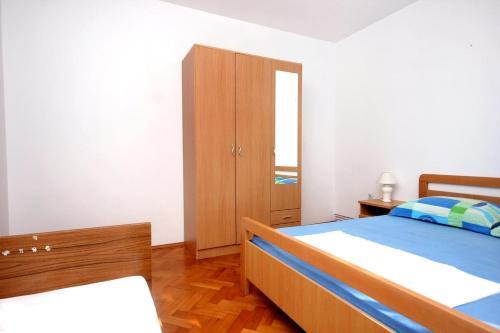 Apartments With A Parking Space Novalja (pag) - 9327