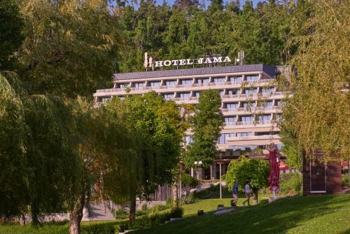 Postojna Cave Hotel Jama