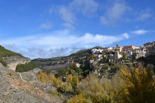 Apartamentos Cuevas Del Escardillo