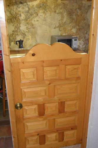 Apartamentos Cuevas Del Escardillo