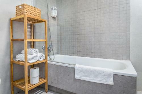 Apartamentos Tribuna De Los Pobres