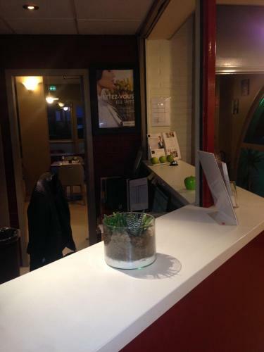 Hotel Campanile Livry-gargan
