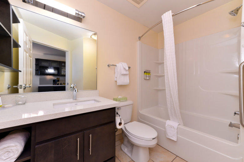Hotel Candlewood Suites Bloomington-normal