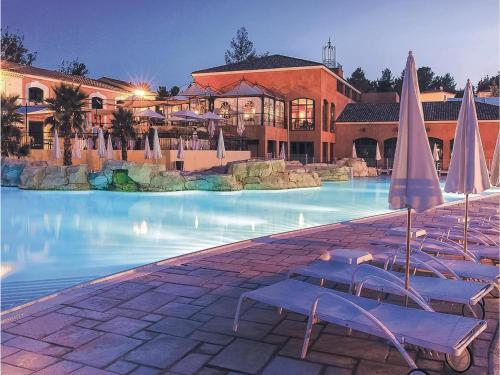 Apartment Fayence Op-1511
