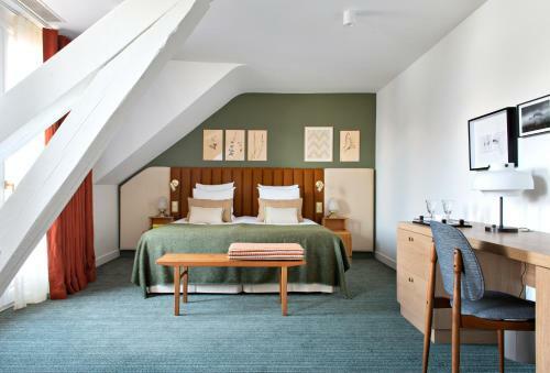 Hotel Auberge Du P�re Bise - Jean Sulpice