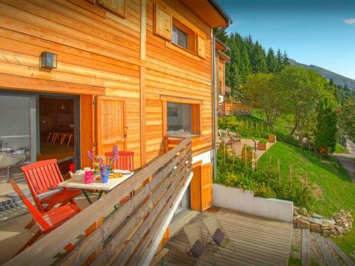 Villa Chalet La Frasse - Ovo Network