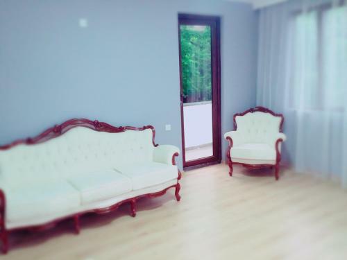 Hostal Holiday House Green Cape Batumi