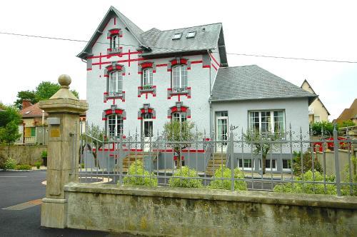 Hostal Le Manoir D'� C�t�