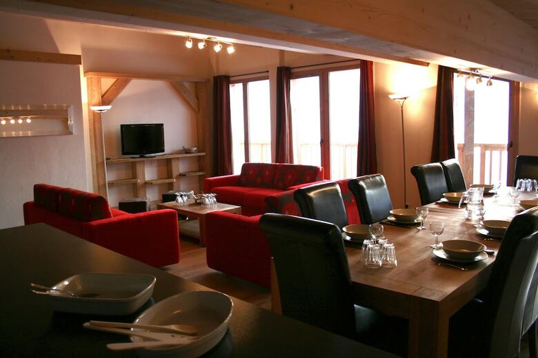 Aparthotel Chalet Des Neiges : La Cime Des Arcs