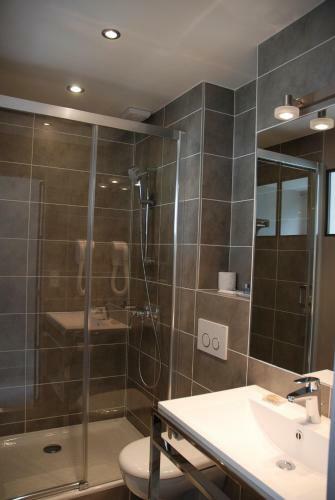 Hotel Best Western Le Dauphin Et Le Spa Du Prieur�