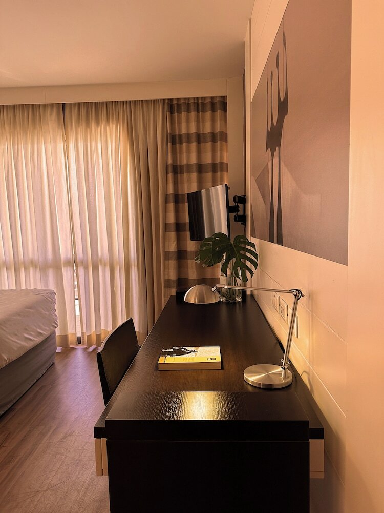 Hotel Kubitschek Plaza