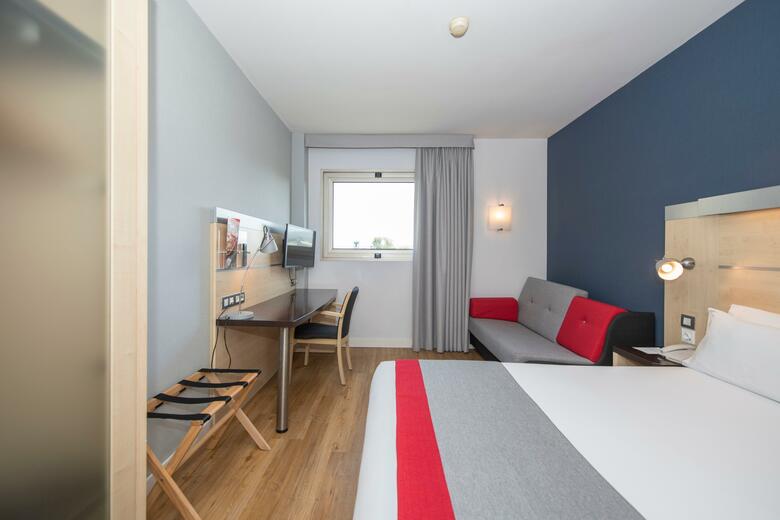 Hotel Holiday Inn Express Montmelo