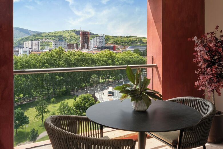 Hotel Meli� Bilbao