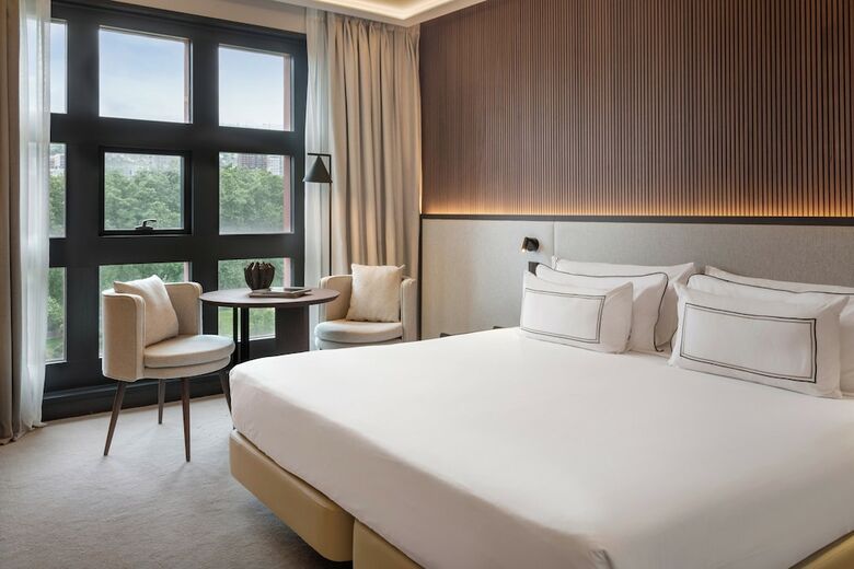 Hotel Meli� Bilbao