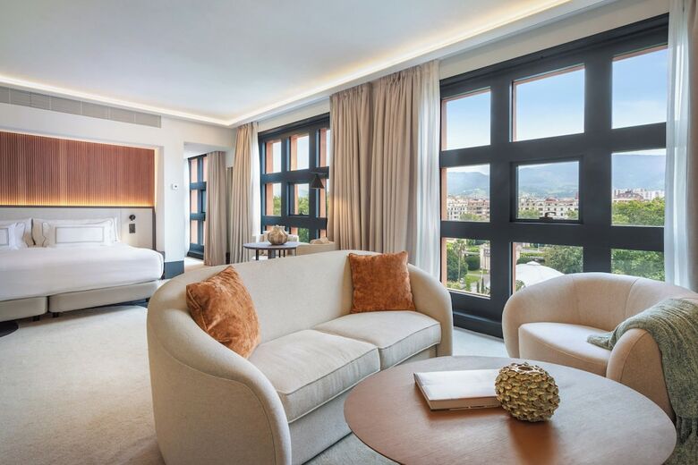 Hotel Meli� Bilbao