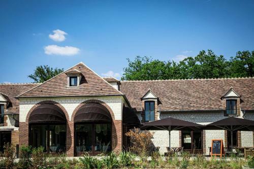 Hotel Domaine Et Golf Du Roncemay