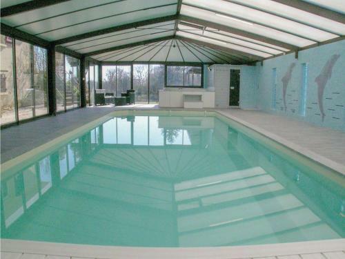 Holiday Home Le Champ St. Pere Le Bois Merlet