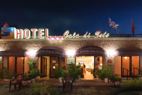 Hotel Et R�sidence Cala Di Sole