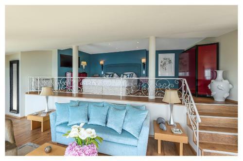 Hotel La Ch�vre D'or