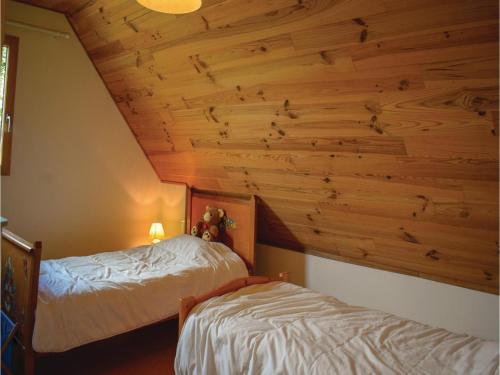 Holiday Home Ploun�our-trez Qr-1627