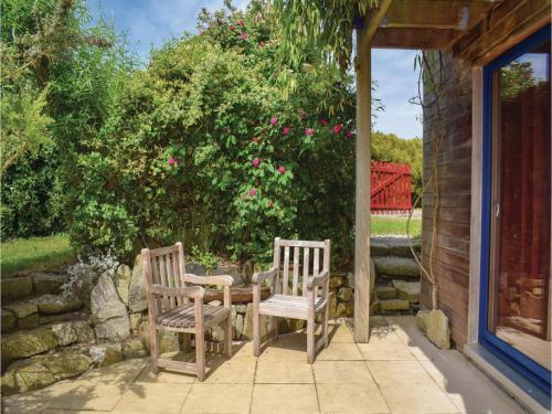 Holiday Home Ploun�our-trez Qr-1627