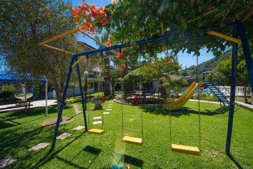 Villa Dimitris Apartments & Bungalows