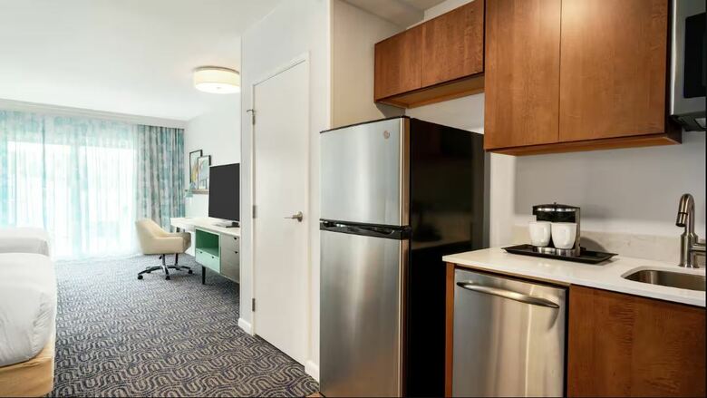 Hotel Quality Inn & Suites Beachfront