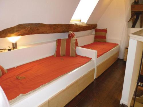 Two-bedroom Apartment In Ocquerre