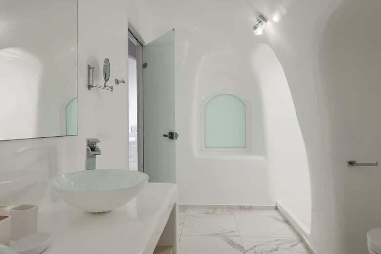 Villa Infinity Collection Fira - Adults Only