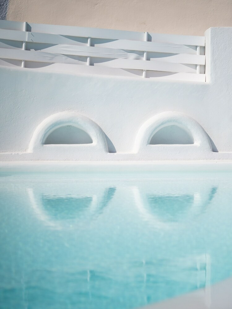 Villa Infinity Collection Fira - Adults Only