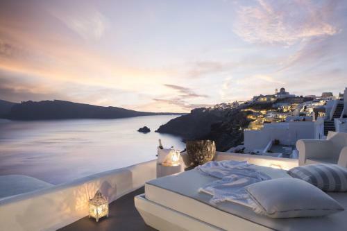 Hotel Kirini Suites & Spa