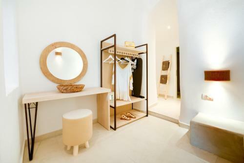 Hostal Iriana Apartments