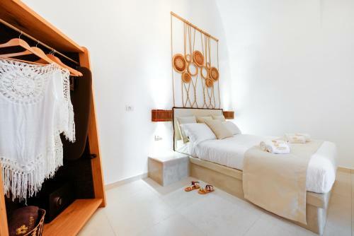 Hostal Iriana Apartments