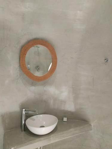 Hostal Iriana Apartments