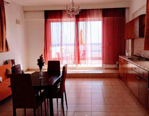Saint Konstantin Beach Apartments