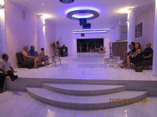 Saint Konstantin Beach Apartments