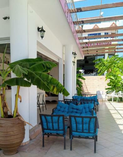 Saint Konstantin Beach Apartments