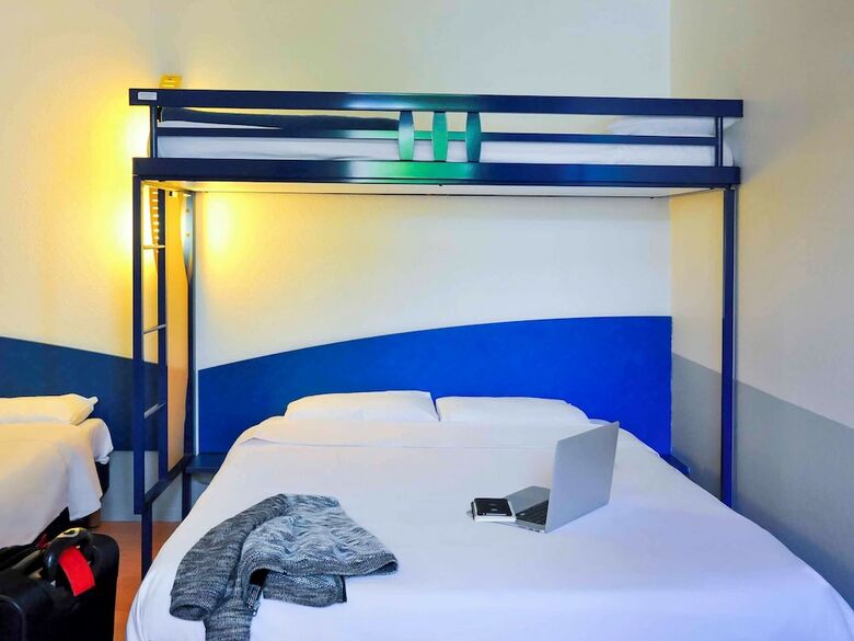 Hotel Ibis Budget Rennes Cesson