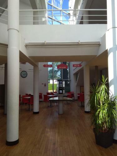 Hotel Mister Bed Le Mans Universit�