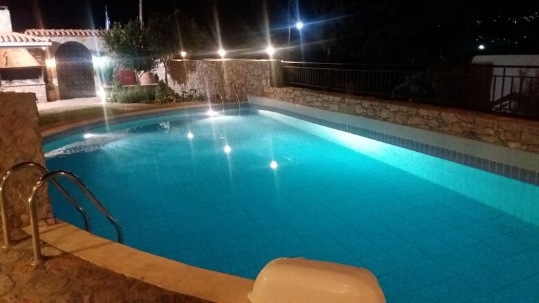 Apartments Petrochori Villas