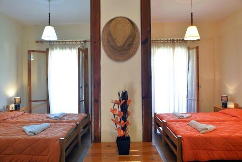 Theocharis Apartments