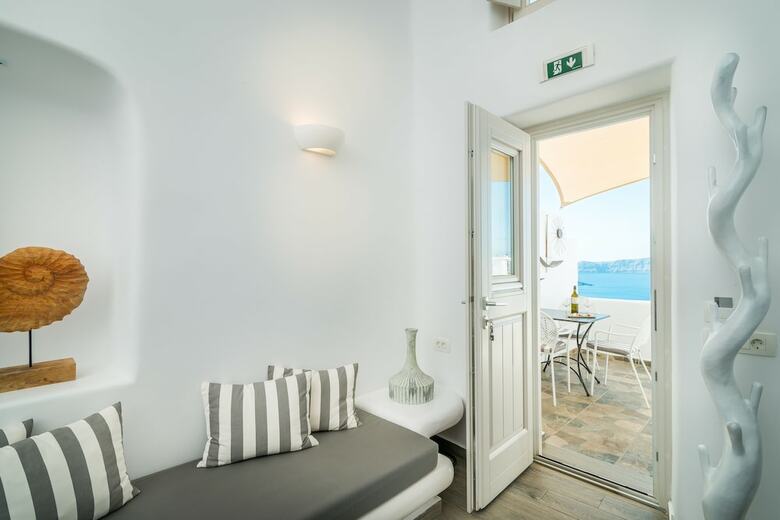 Hotel Angel Luxury Suites