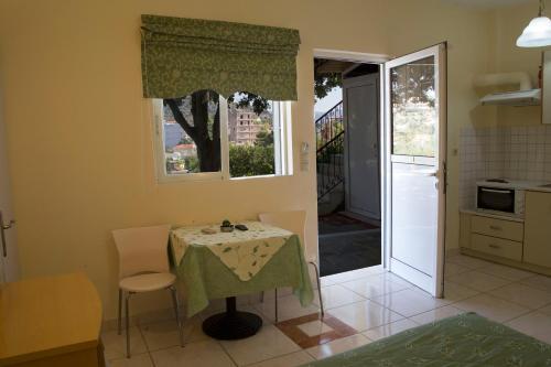 Apartamento Alonia Studios & Maisonettes