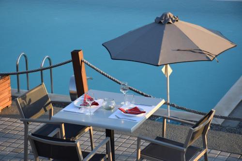 Hotel Elimnion Resort