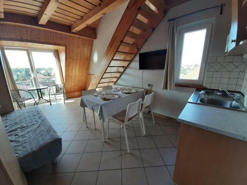Familia Apartmanh�z